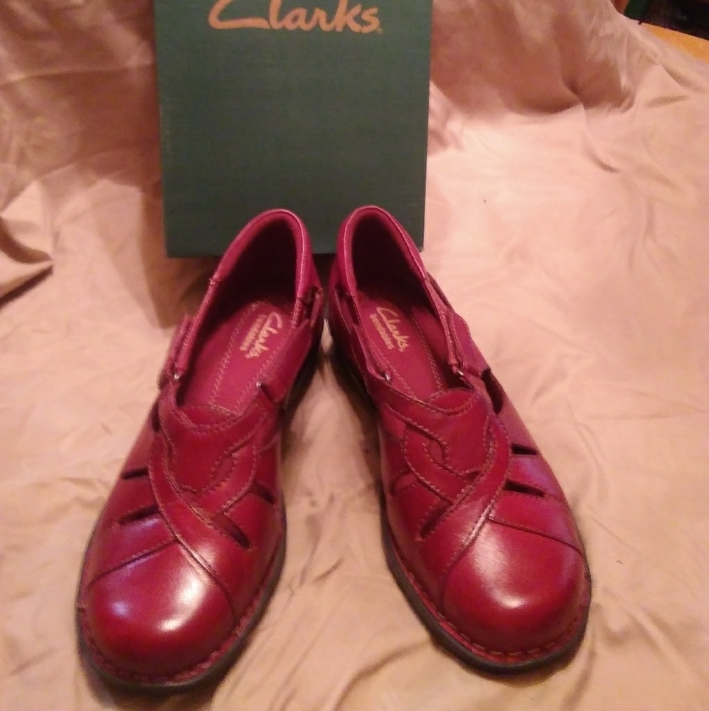 Shoes - Picture 2 of 2